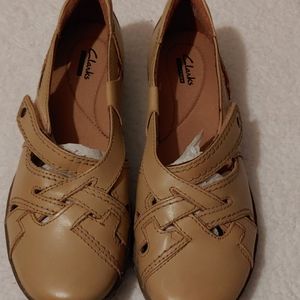 Clarks shoes